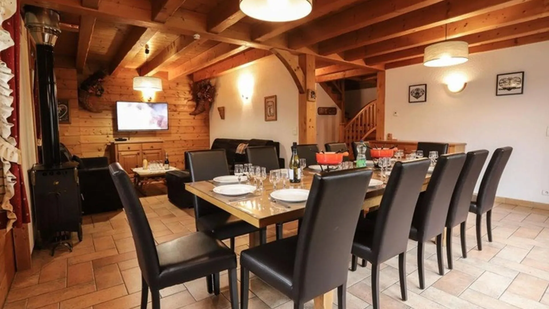 아파트 Demi-Chalet, 4 Chambres, Sauna, Acces Facile Aux Remontees, Ideal Pour 11 Pers. - Fr-1-676-18 Châtel